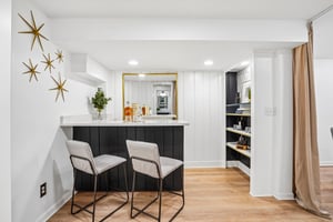 N Washburn Ave-S2504-039.jpg