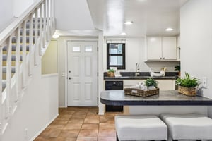 3922 Voltaire St-S1407 - 010.jpg