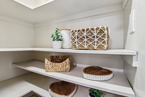 3922 Voltaire St-S1407 - 013.jpg