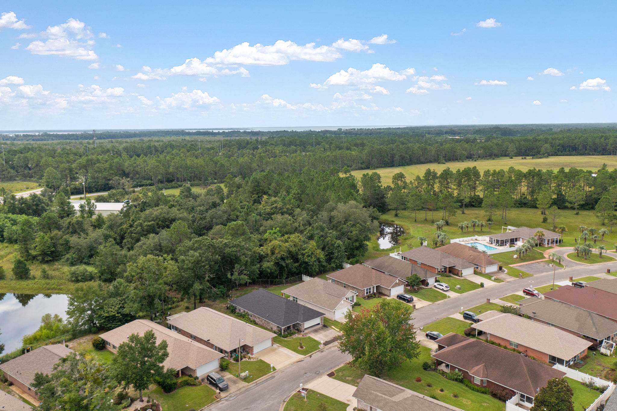 3922 Windsor Castle Blvd, Milton, FL 32583 Riptide Media