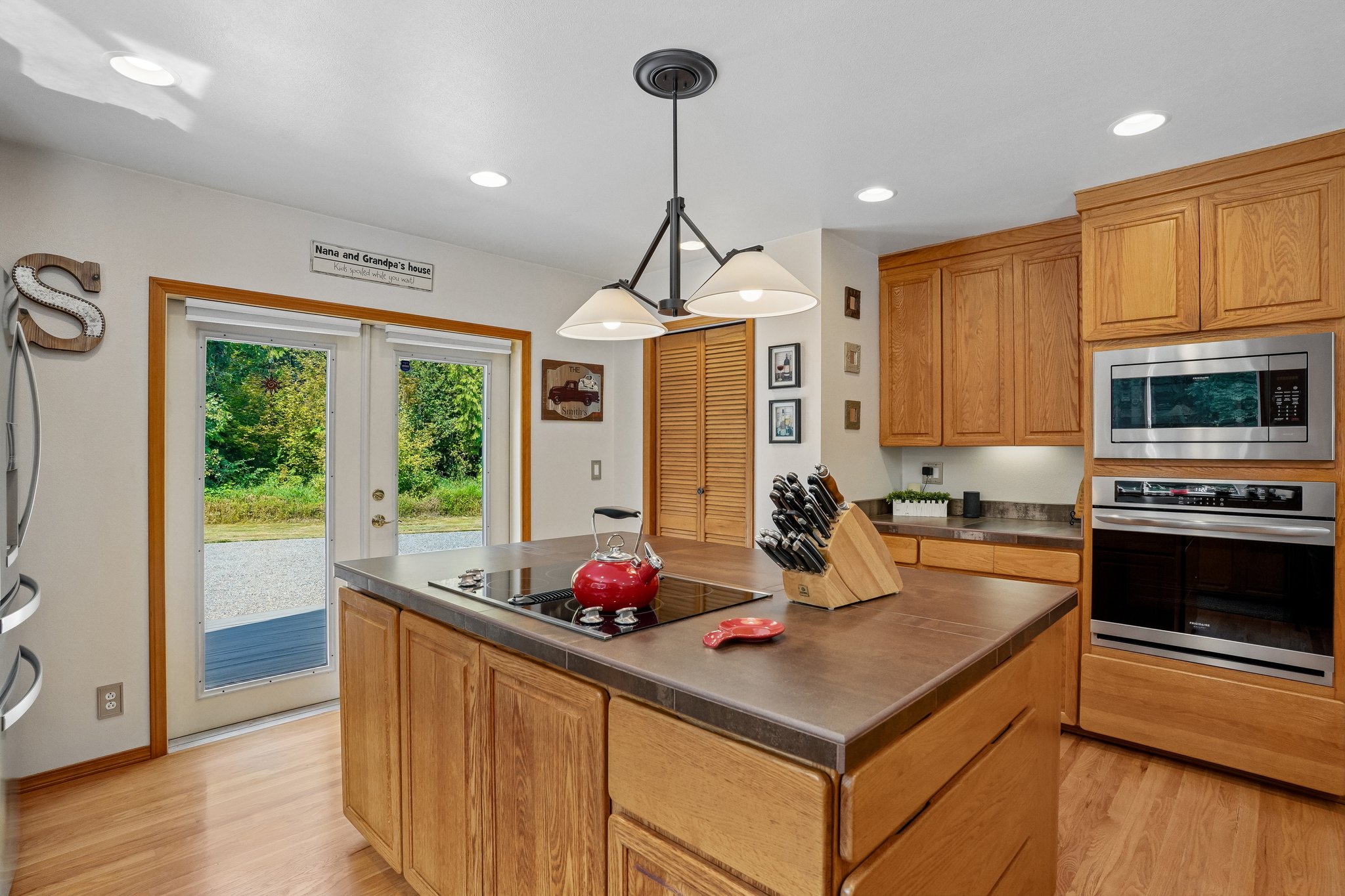 200th Ave SE-S1408-018.jpg