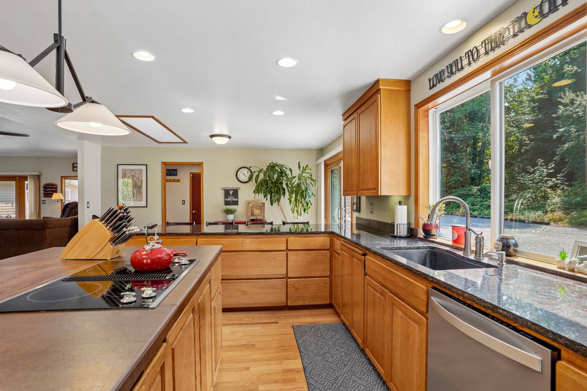 200th Ave SE-S1408-019.jpg