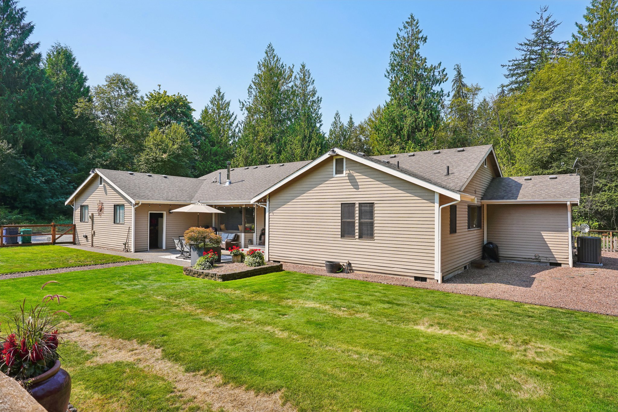 200th Ave SE-S1408-061.jpg