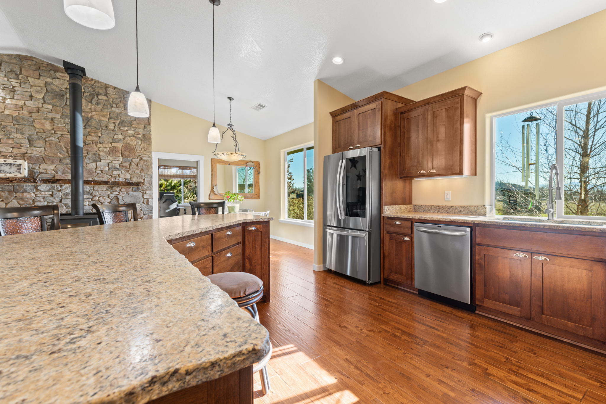 3923 Beagle Rd, White City, OR 97503, USA Photo 15