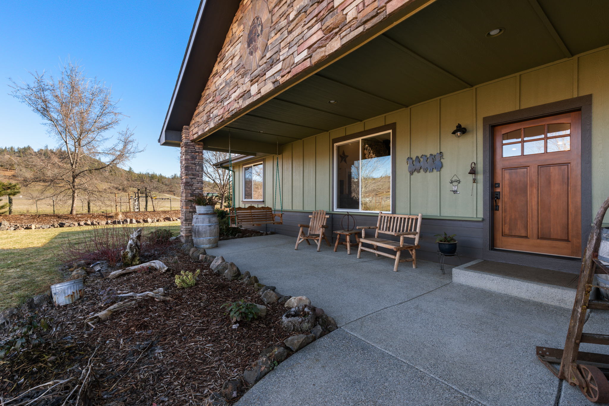 3923 Beagle Rd, White City, OR 97503, USA Photo 3