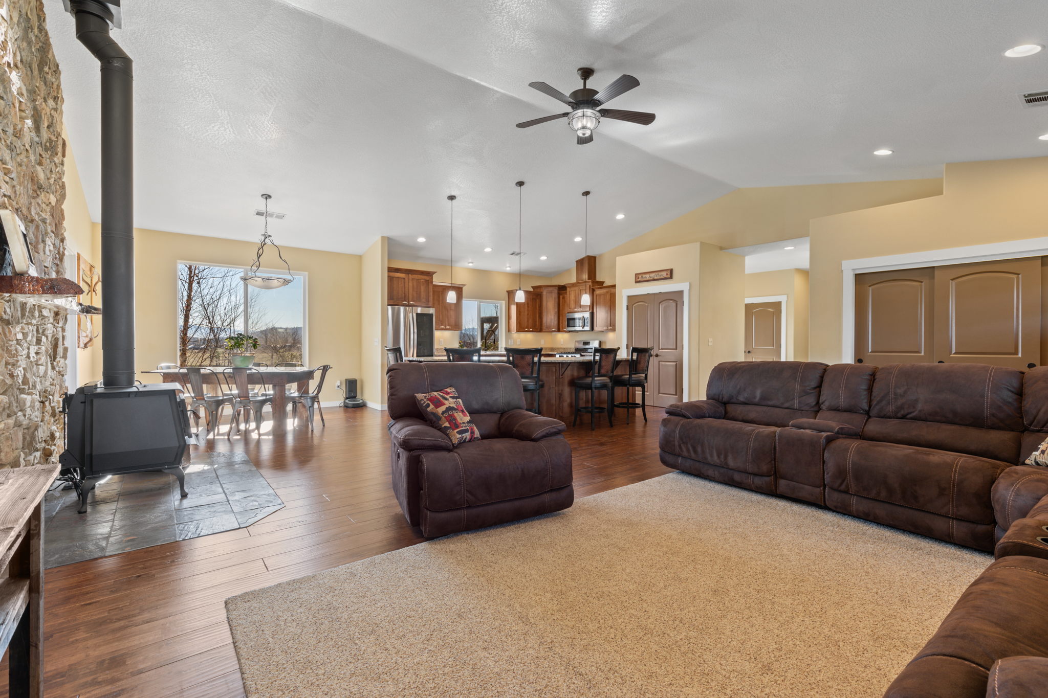 3923 Beagle Rd, White City, OR 97503, USA Photo 19