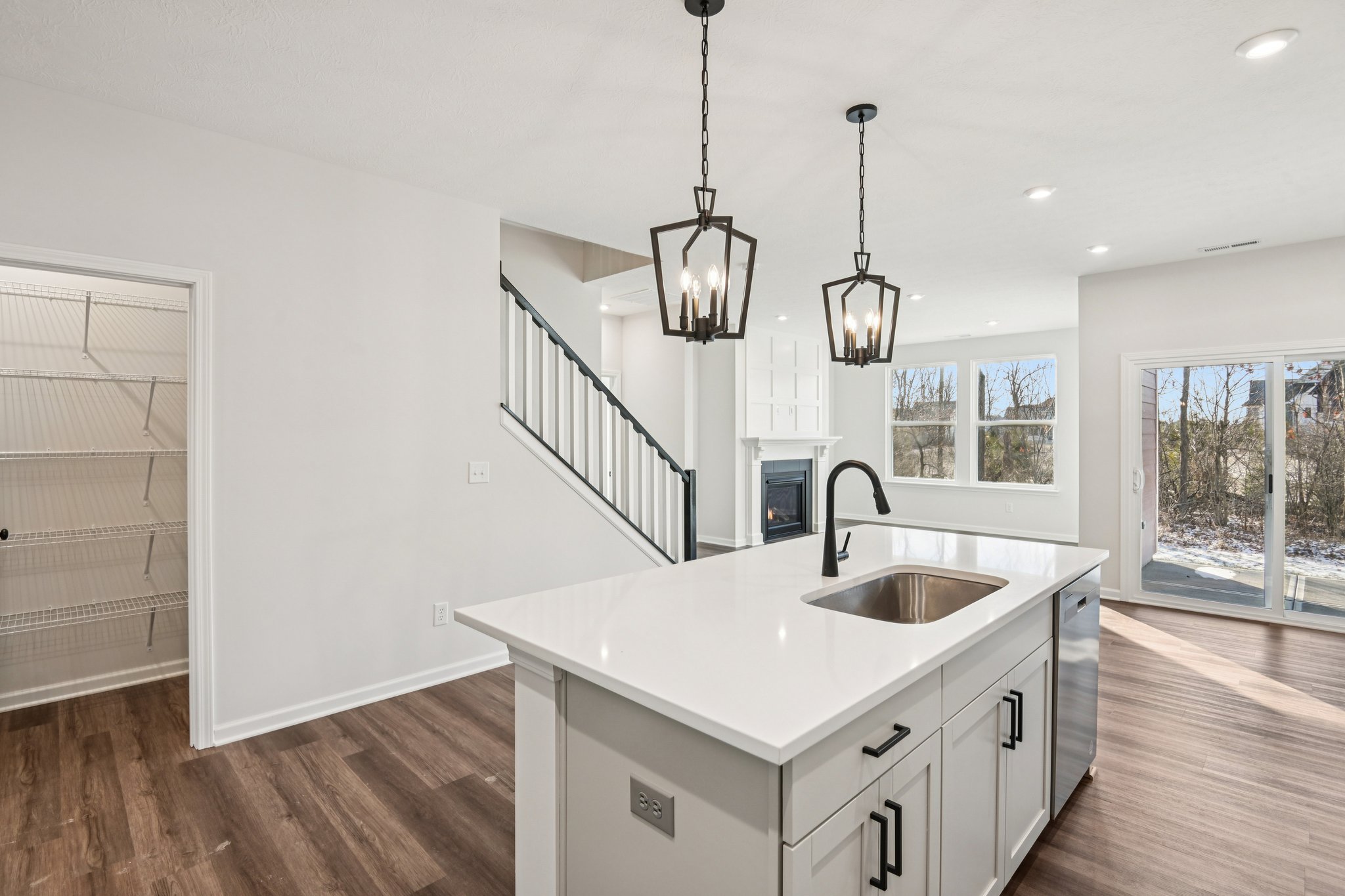 Holly Brk Dr-S2201-020.jpg