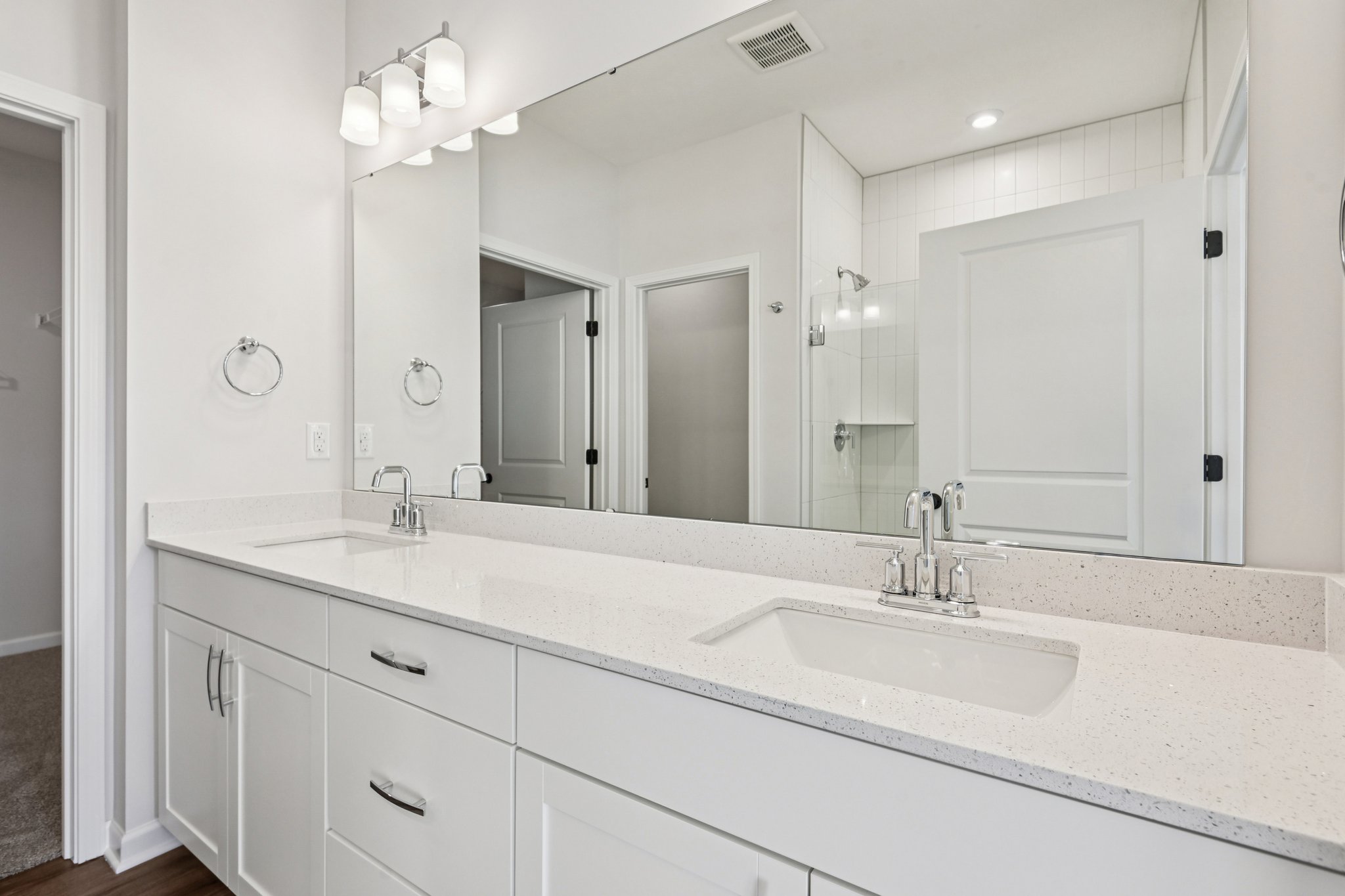 Holly Brk Dr-S2201-048.jpg