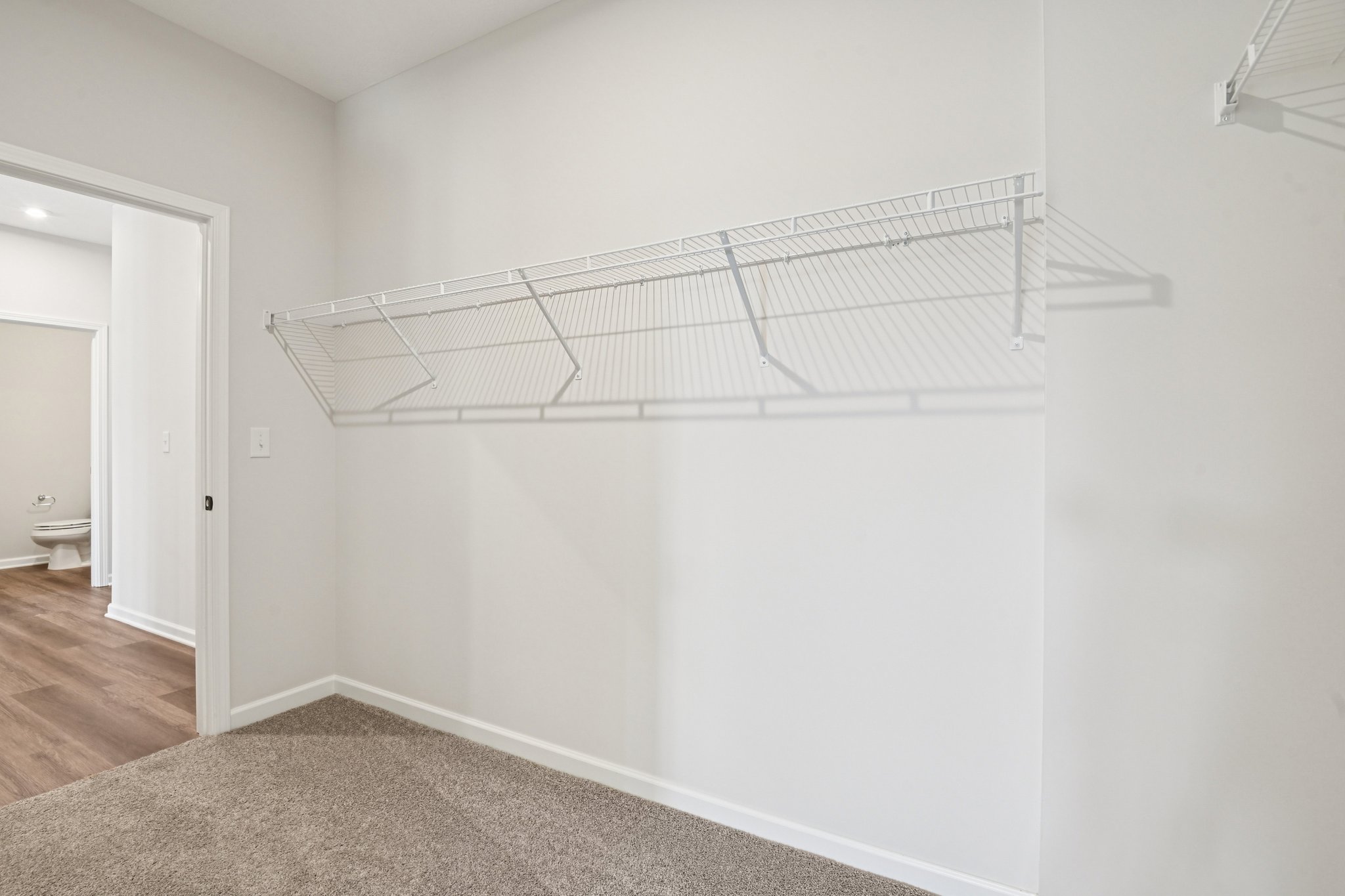 Holly Brk Dr-S2201-052.jpg