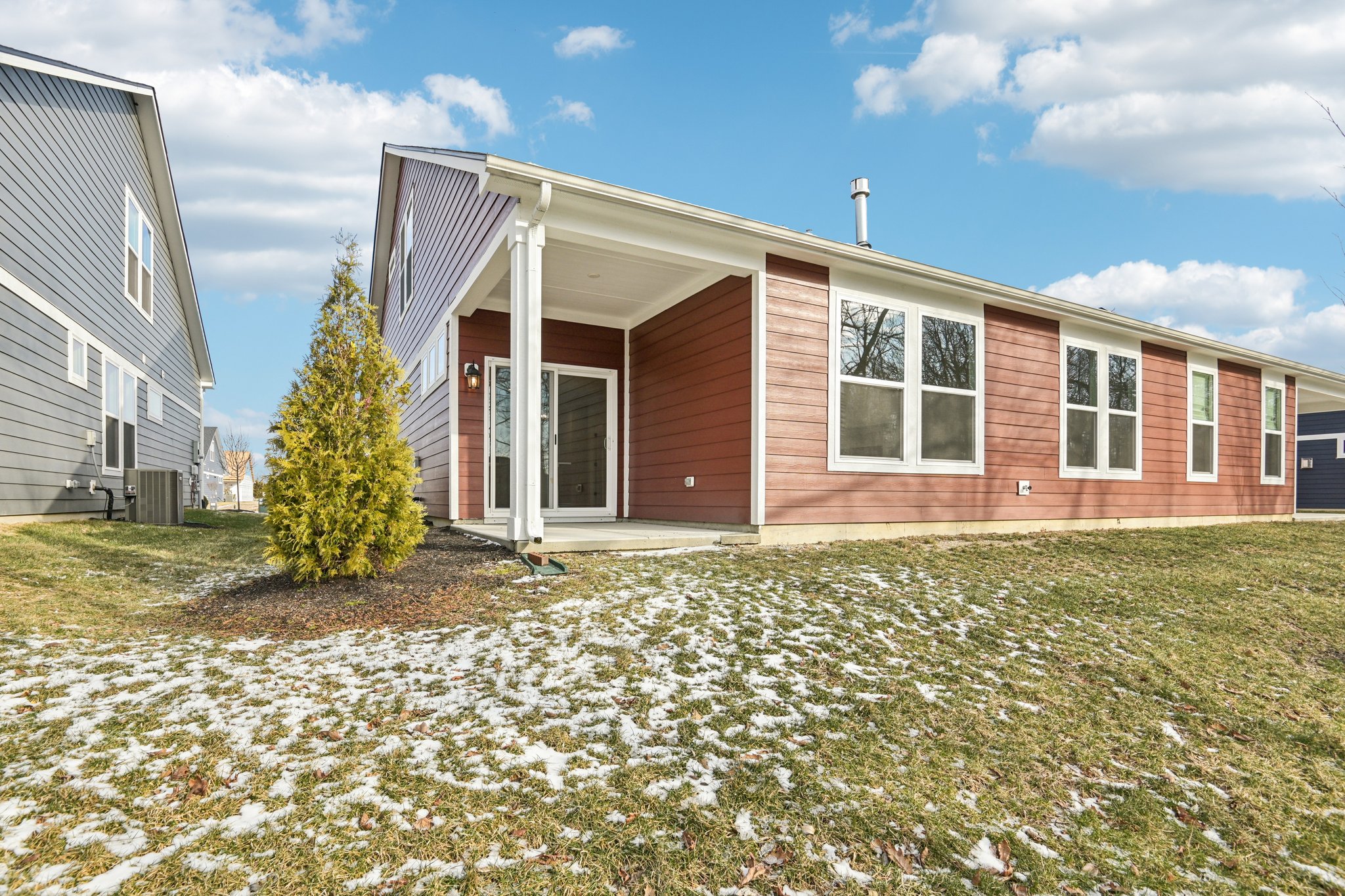 Holly Brk Dr-S2201-059.jpg