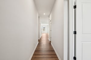 Holly Brk Dr-S2201-007.jpg