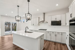 Holly Brk Dr-S2201-016.jpg