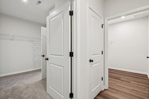 Holly Brk Dr-S2201-032.jpg