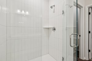 Holly Brk Dr-S2201-049.jpg