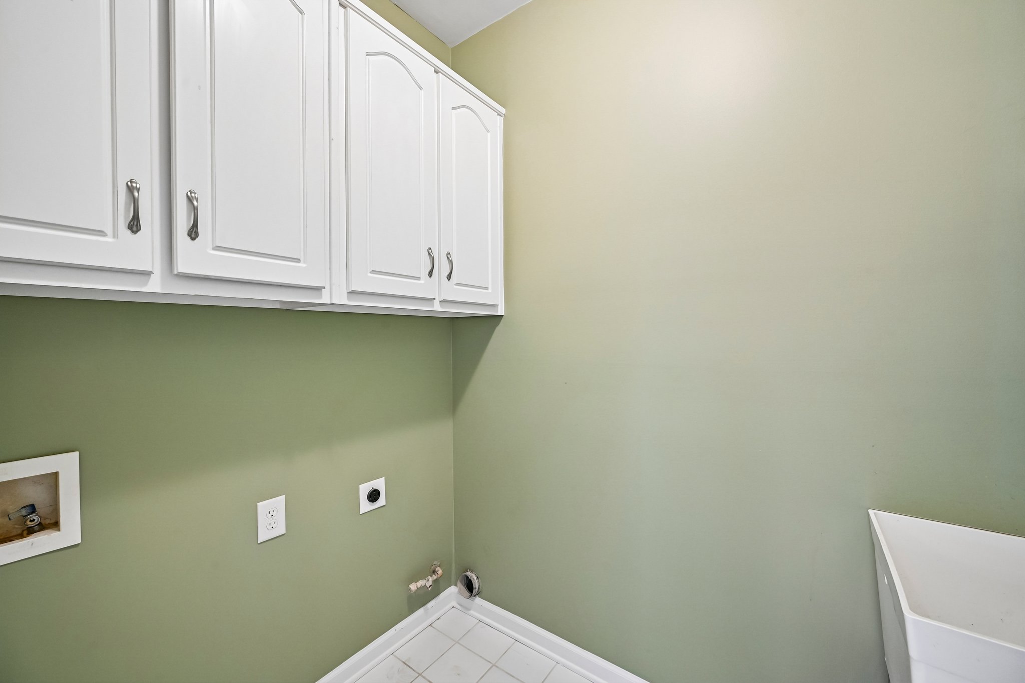 Springtree Ln-S1006-026.jpg
