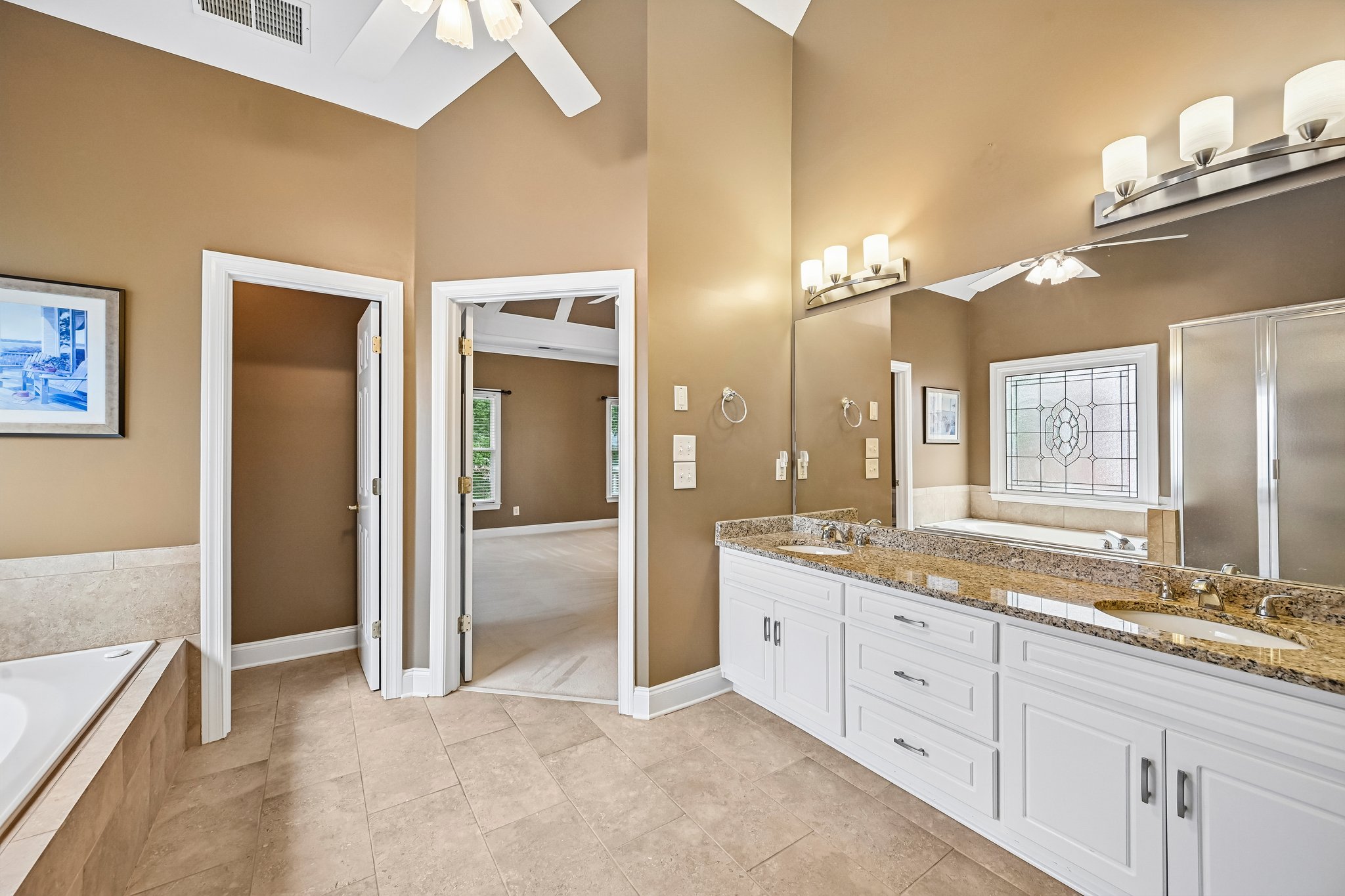 Springtree Ln-S1006-036.jpg