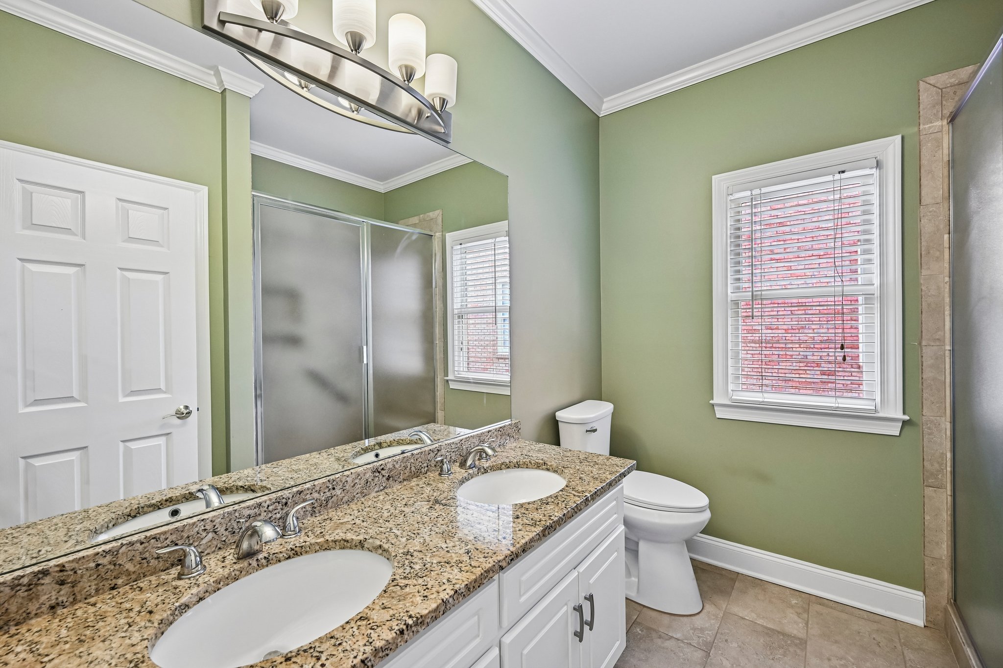 Springtree Ln-S1006-042.jpg