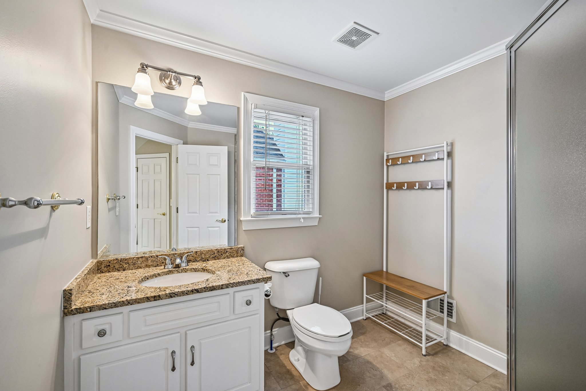 Springtree Ln-S1006-050.jpg