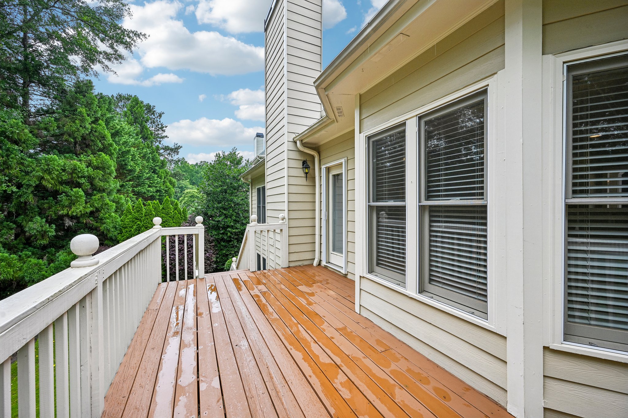 Springtree Ln-S1006-055.jpg