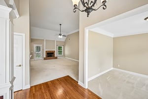 Springtree Ln-S1006-006.jpg