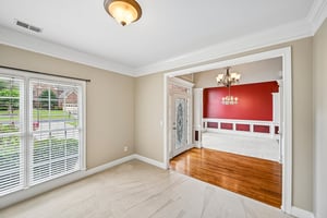 Springtree Ln-S1006-007.jpg