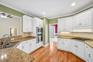Springtree Ln-S1006-020.jpg
