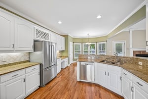 Springtree Ln-S1006-021.jpg