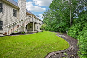 Springtree Ln-S1006-056.jpg