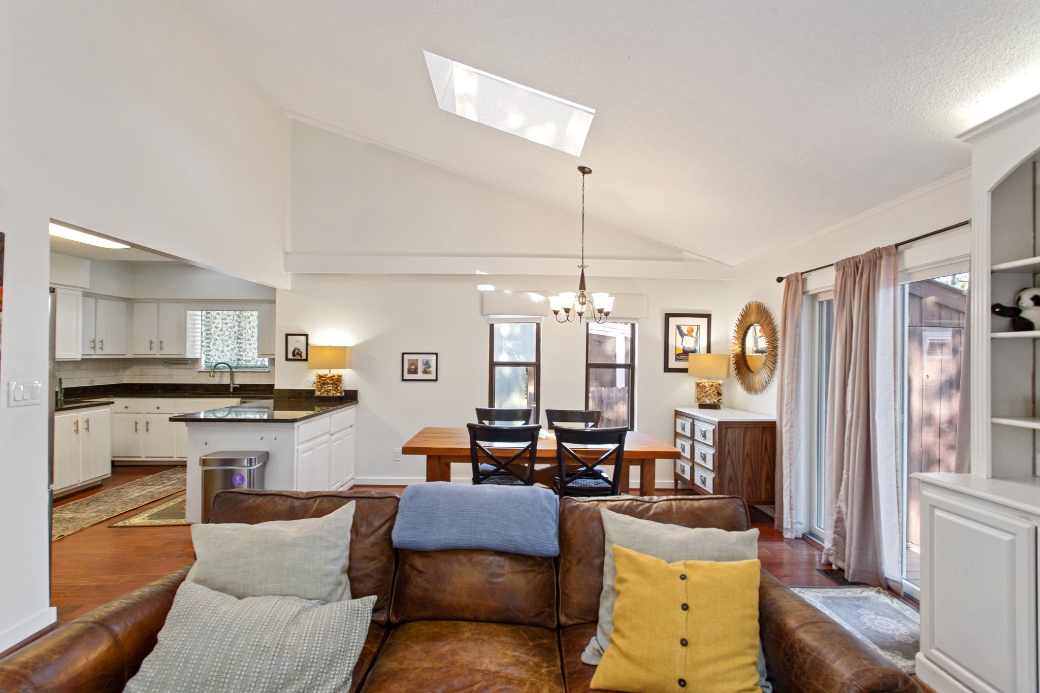 Clear view of the beautiful, open kitchen and dining area