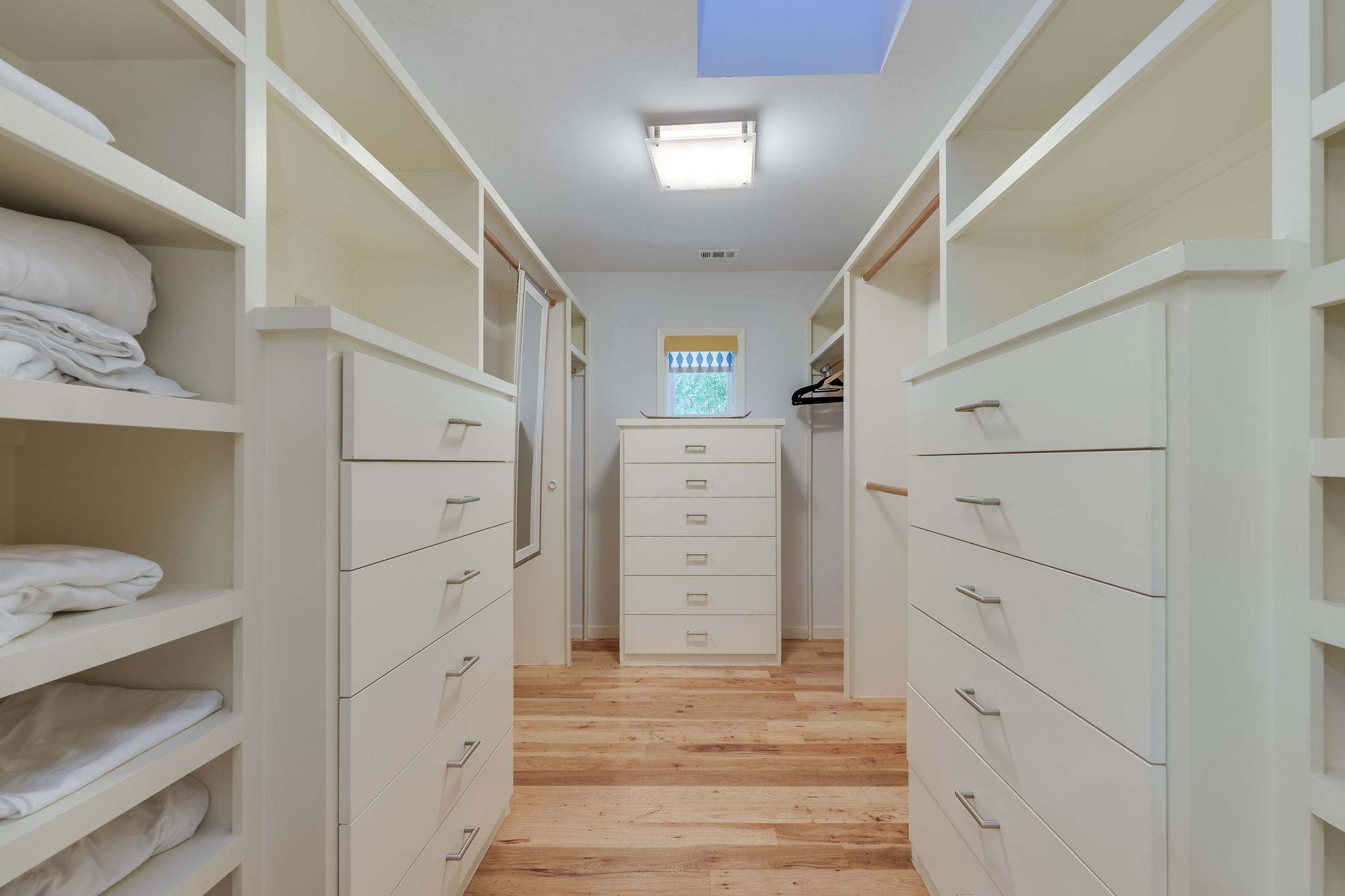 Primary Bedroom Closet