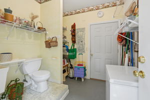  Photo 40
