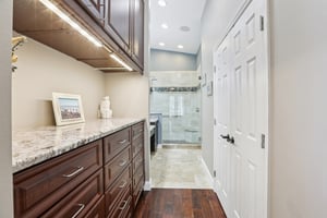 Silk Oak Ln-S2001-026.jpg