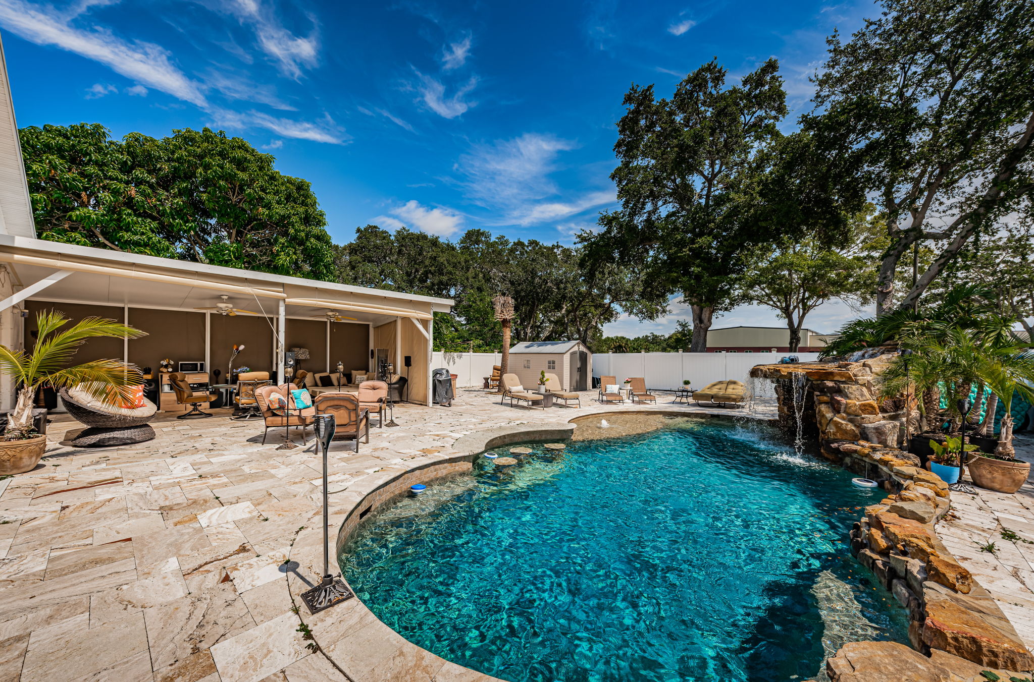 Pool 1