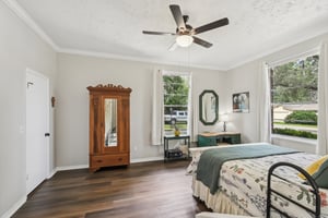 St Isabel Dr E-2805-024.jpg