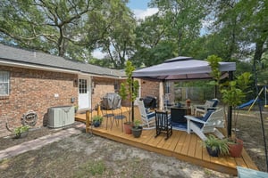 St Isabel Dr E-2805-028.jpg