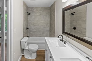  Photo 31