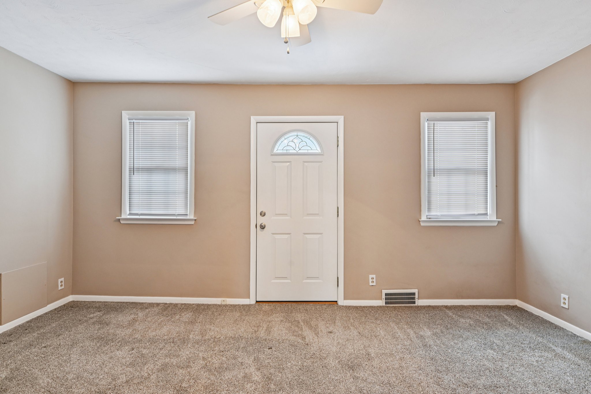 S Main St-S1903-004.jpg