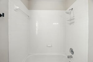  Photo 37
