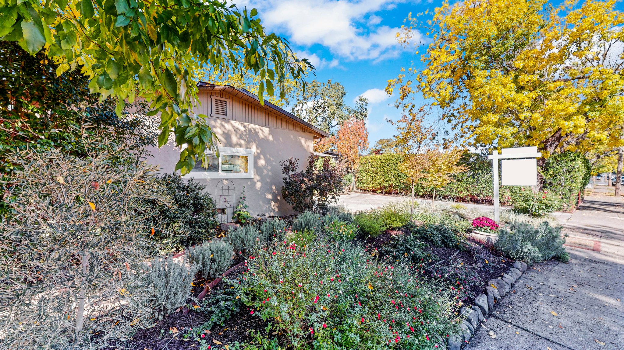 3933 Sacramento Ave, Santa Rosa, CA 95405, USA Photo 3