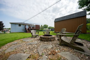  Photo 44