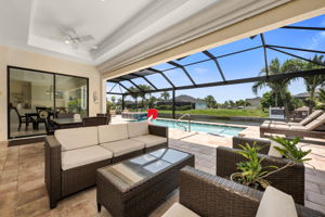 Outdoor Living - Dining
