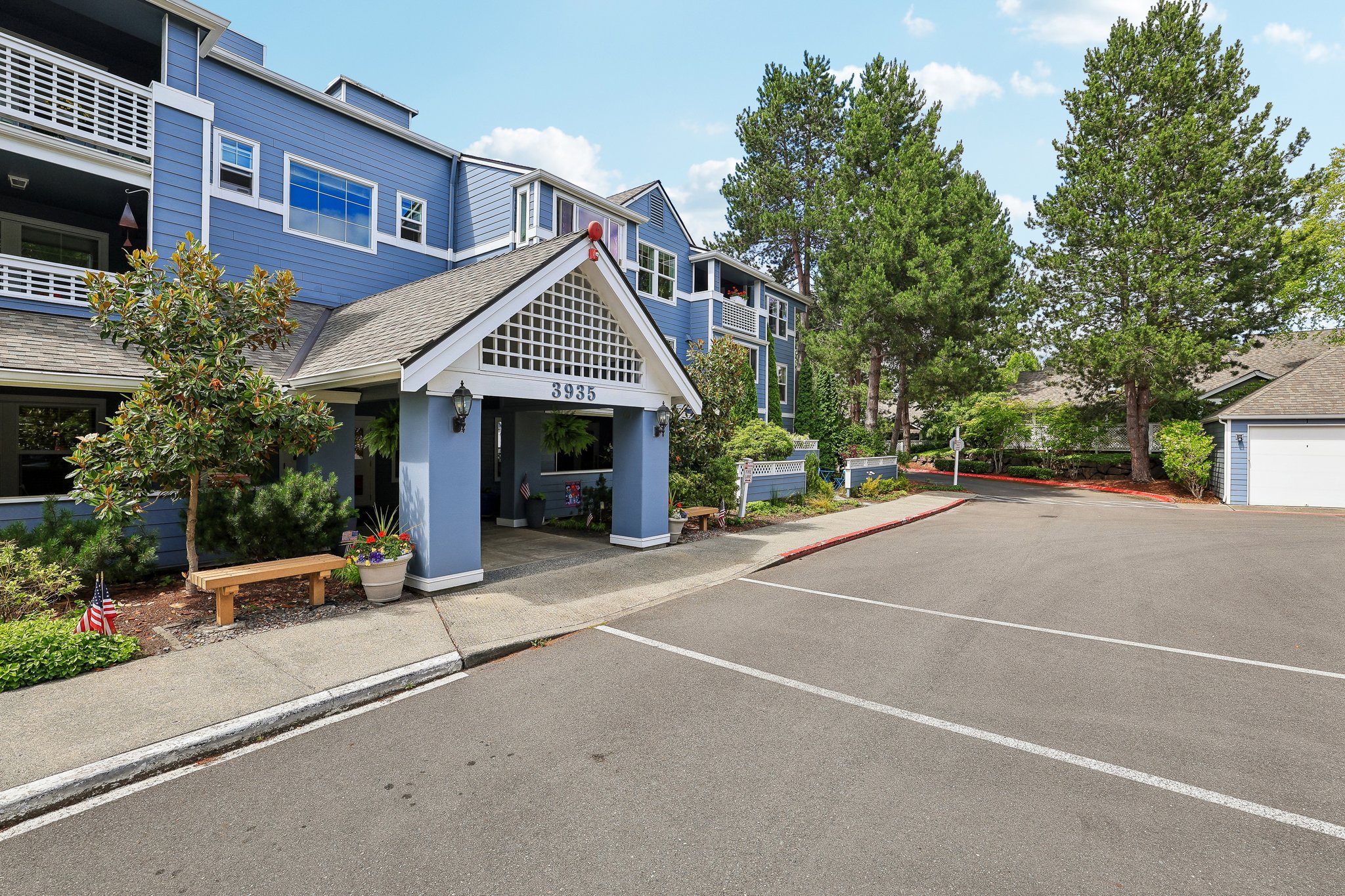 Front entry to Olympia building in WA Village of Providence point