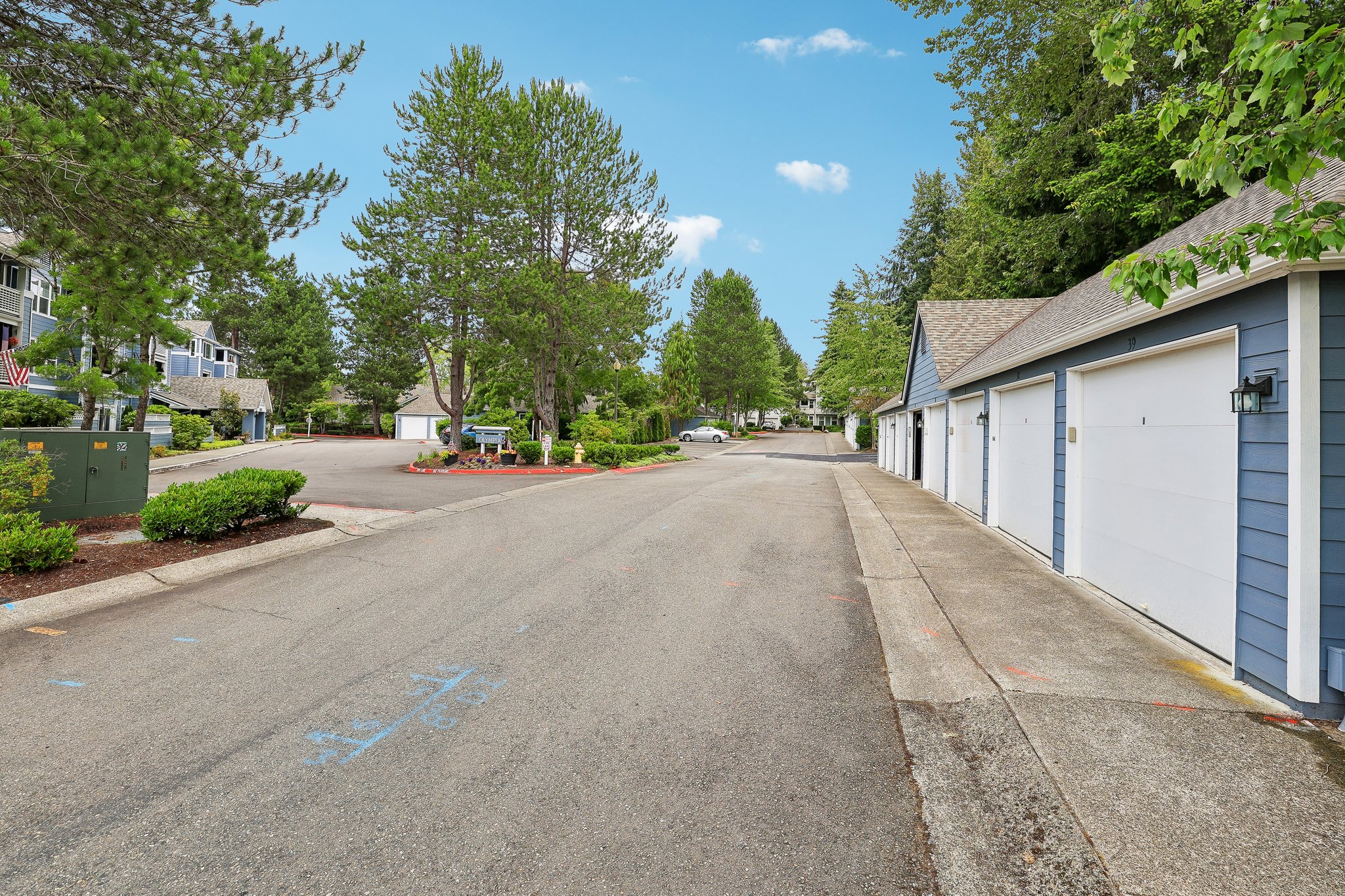 Garage to building is close by