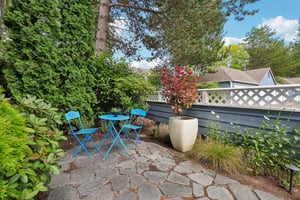 Sweet summer spot!