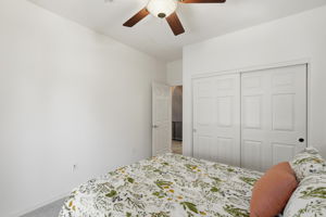  Photo 34