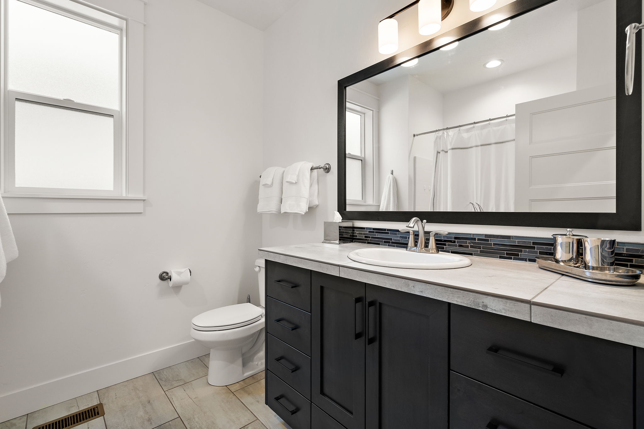 Main Level Bath