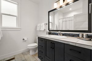 Main Level Bath