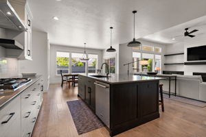 Open Kitchen