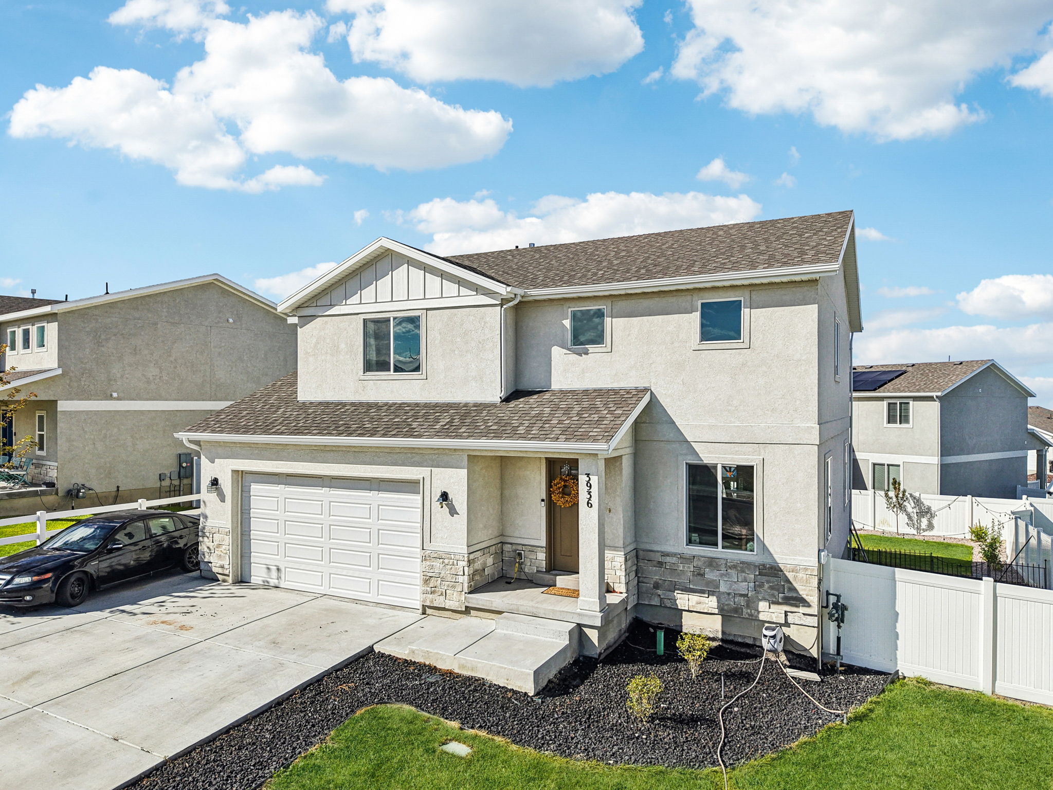S Sennie Dr-L1110-039
