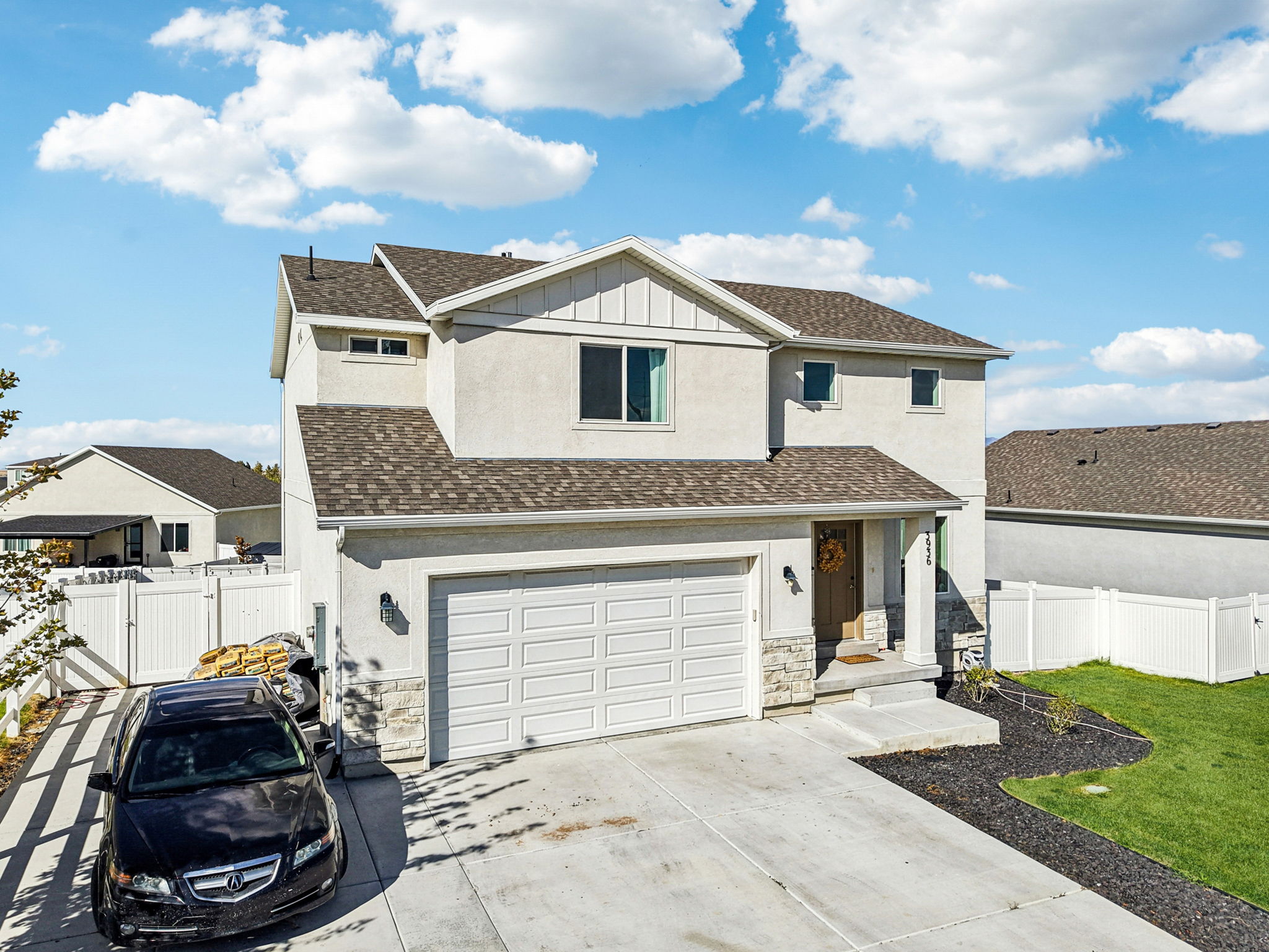 S Sennie Dr-L1110-041